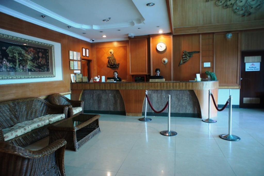 Tyng Garden Hotel SDK Buitenkant foto