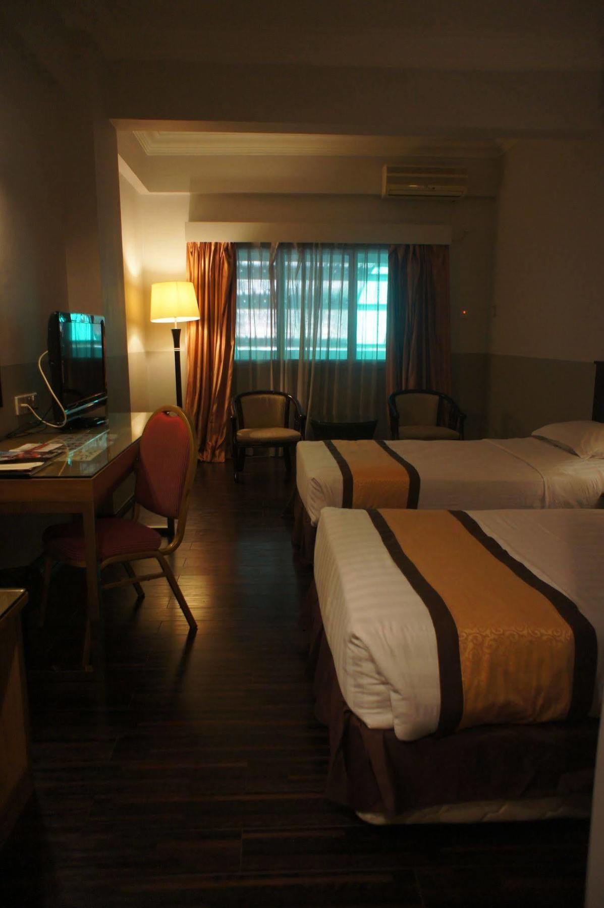 Tyng Garden Hotel SDK Buitenkant foto