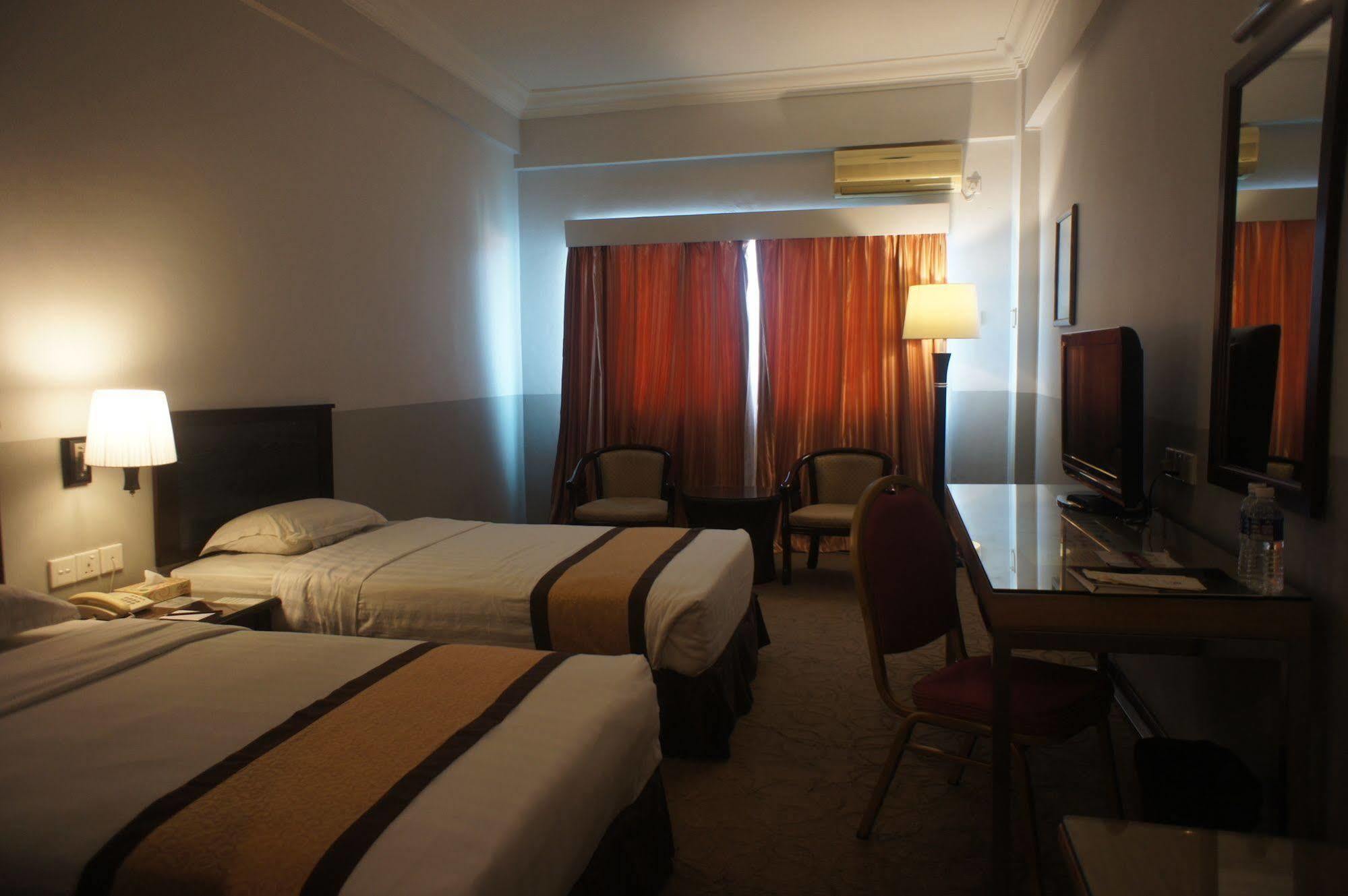 Tyng Garden Hotel SDK Buitenkant foto