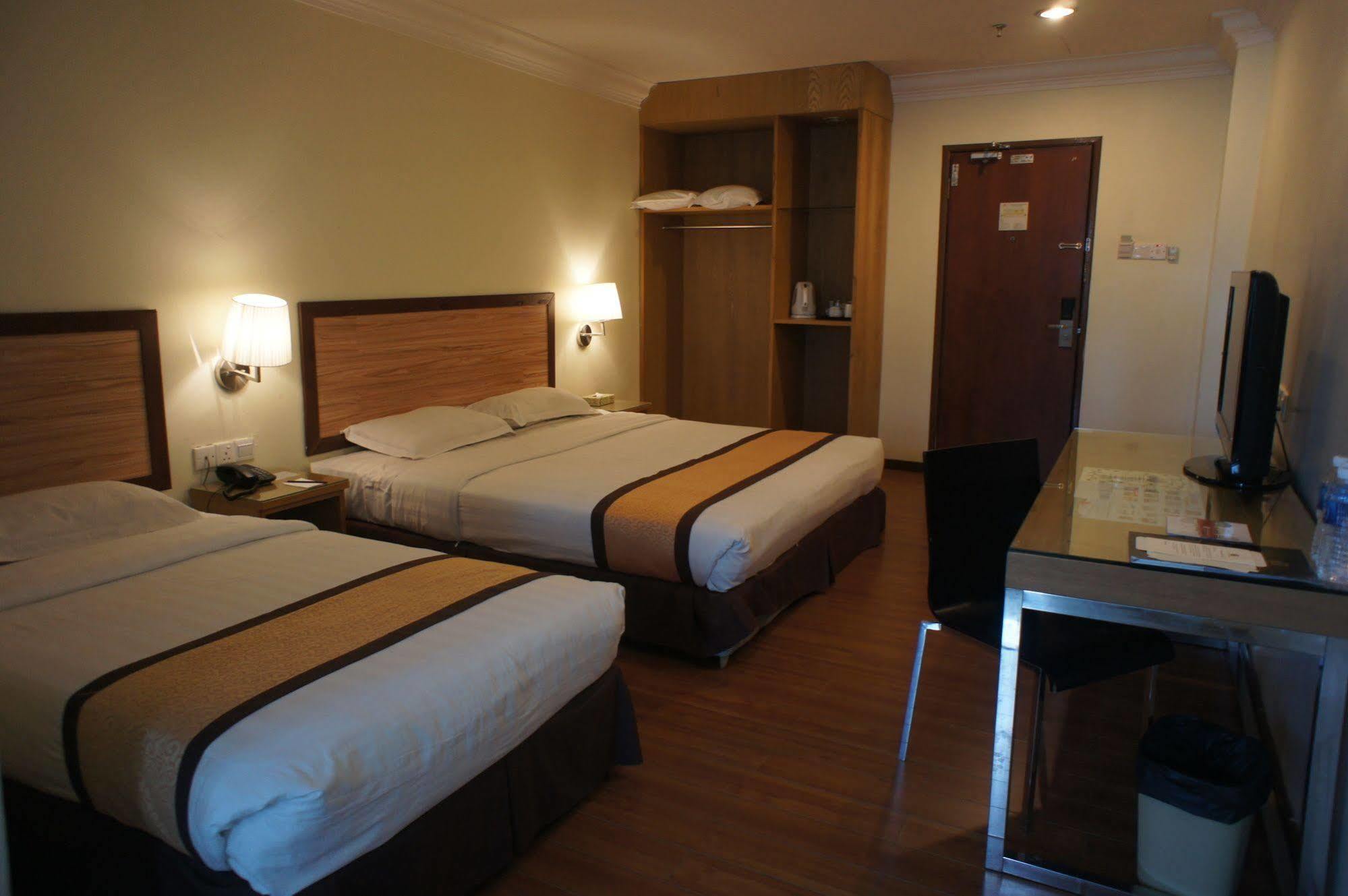 Tyng Garden Hotel SDK Buitenkant foto